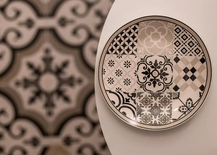 Ξενοδοχείο με διαμερίσματα Marini Seaside 4*