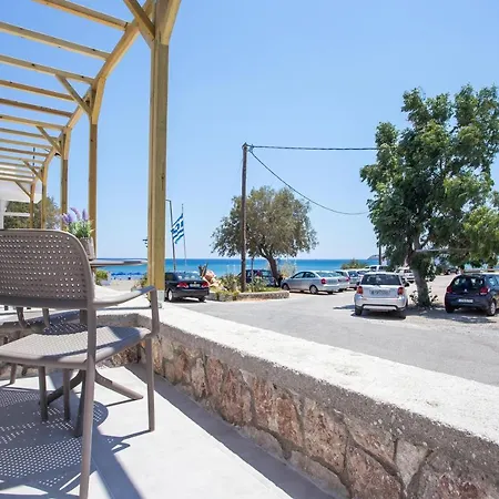 Marini Seaside Aparthotel 3*