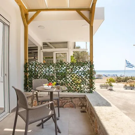 Marini Seaside Aparthotel 3*
