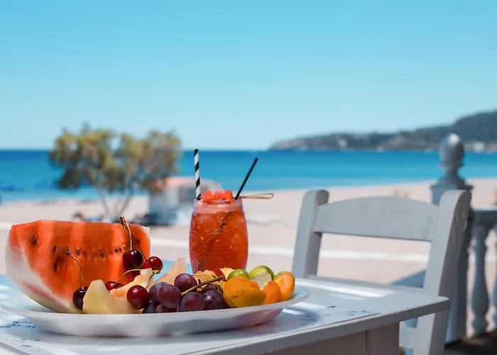 شقة فندقية Marini Seaside 4*