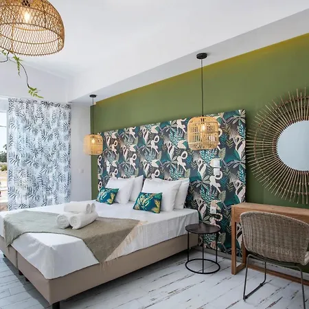 מלון דירות Marini Seaside