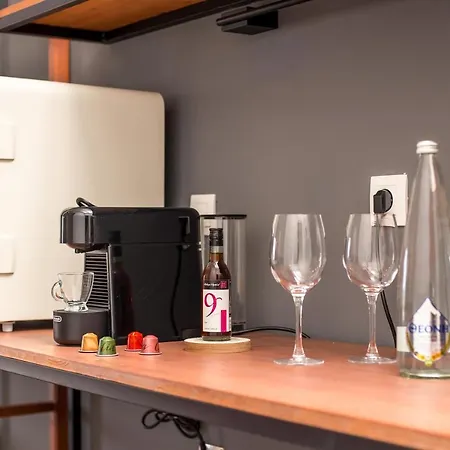 מלון דירות Marini Seaside פליראקי